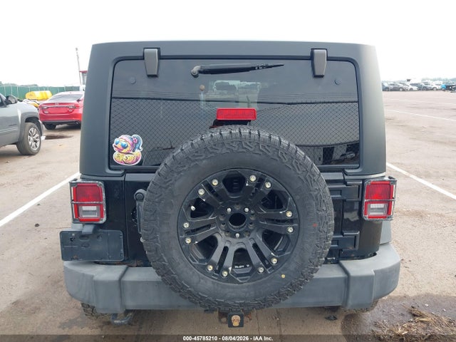 2011 Jeep Wrangler Unlimited Rubicon მანქანა იყიდება აუქციონზე, vin: 1J4HA6H1XBL566887, აუქციონის ნომერი: 45785210