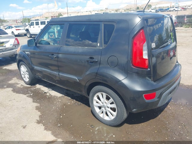 2013 Kia Soul მანქანა იყიდება აუქციონზე, vin: KNDJT2A51D7542528, აუქციონის ნომერი: 45785217