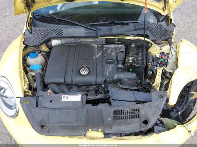 2013 Volkswagen Beetle 2.5l მანქანა იყიდება აუქციონზე, vin: 3VW5X7AT1DM827265, აუქციონის ნომერი: 45785239