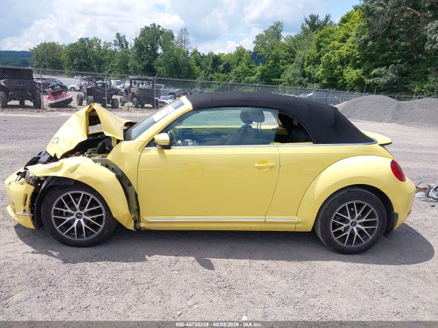 2013 Volkswagen Beetle 2.5l მანქანა იყიდება აუქციონზე, vin: 3VW5X7AT1DM827265, აუქციონის ნომერი: 45785239