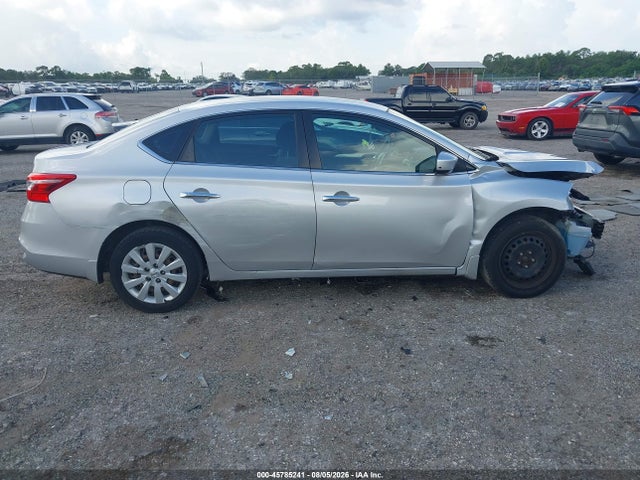 2017 Nissan Sentra S მანქანა იყიდება აუქციონზე, vin: 3N1AB7AP2HY367036, აუქციონის ნომერი: 45785241