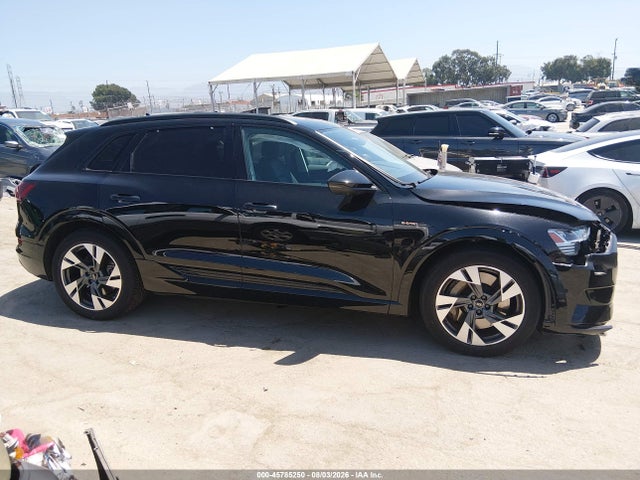 Aukcja sprzedaży 2022 Audi E-tron Premium Quattro, vin: WA1AABGE9NB023720, numer aukcji: 45785250