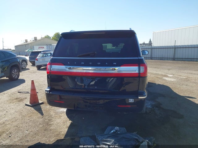 Lincoln Navigator L Select 2019 5LMJJ3HT9KEL02774 Image 17