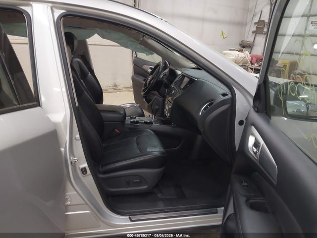 2020 Nissan Pathfinder Sl 4wd მანქანა იყიდება აუქციონზე, vin: 5N1DR2CM6LC613305, აუქციონის ნომერი: 45785317