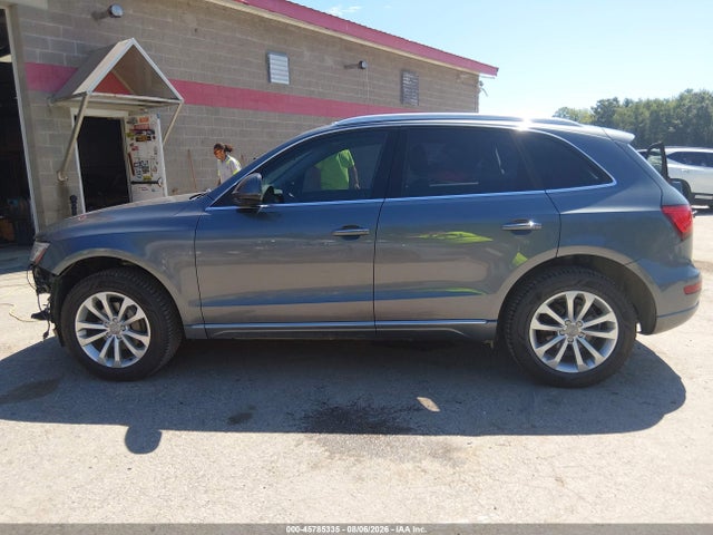 45785335 :رقم المزاد ، WA1CFAFP3FA052872 vin ، 2015 Audi Q5 2.0t Premium مزاد بيع