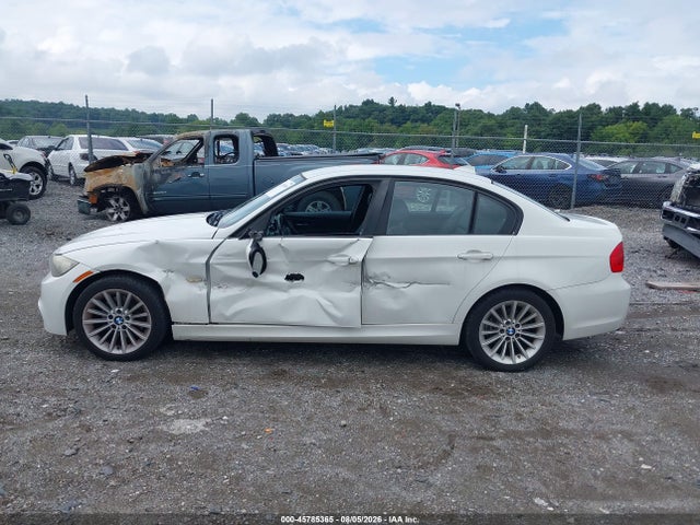Продаж на аукціоні авто 2011 Bmw 328i Xdrive, vin: WBAPK7C55BA971952, номер лоту: 45785365