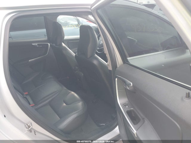 Продажа на аукционе авто 2014 Volvo Xc60 3.0l Premier Plus, vin: YV4902DZ9E2500369, номер лота: 45785370