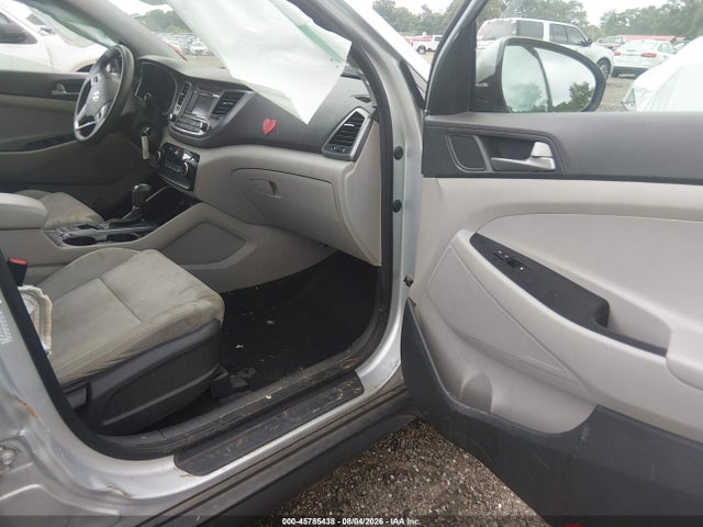 Продажа на аукционе авто 2018 Hyundai Tucson Se, vin: KM8J23A49JU810749, номер лота: 45785438