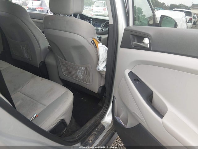 Продажа на аукционе авто 2018 Hyundai Tucson Se, vin: KM8J23A49JU810749, номер лота: 45785438