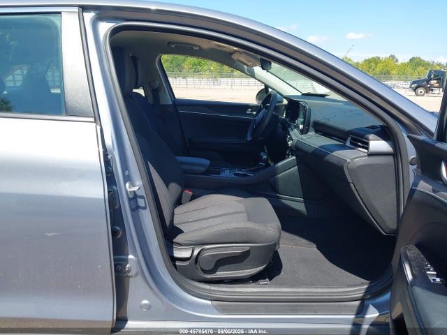 2023 Kia K5 Lxs მანქანა იყიდება აუქციონზე, vin: 5XXG14J24PG207129, აუქციონის ნომერი: 45785470