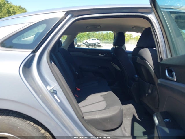 2023 Kia K5 Lxs მანქანა იყიდება აუქციონზე, vin: 5XXG14J24PG207129, აუქციონის ნომერი: 45785470