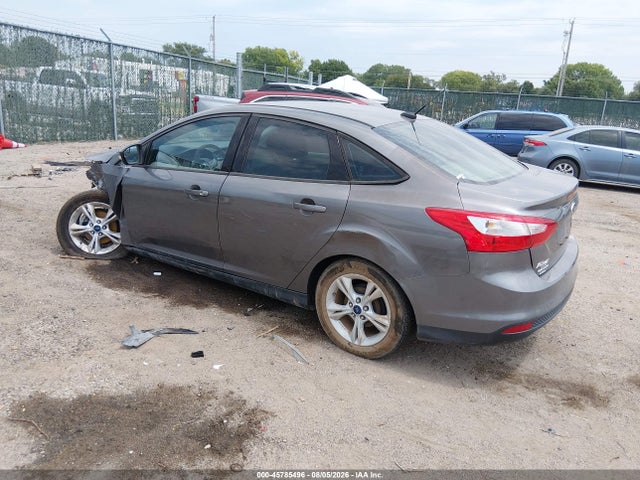 Ford FOCUS SE 2014 1FADP3F24EL432769 Image 3