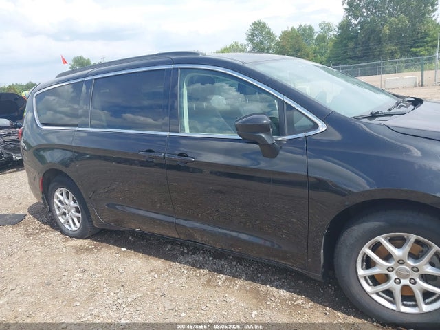 Продаж на аукціоні авто 2020 Chrysler Voyager Lxi, vin: 2C4RC1DG7LR262524, номер лоту: 45785557