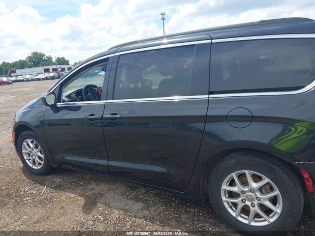 Продаж на аукціоні авто 2020 Chrysler Voyager Lxi, vin: 2C4RC1DG7LR262524, номер лоту: 45785557