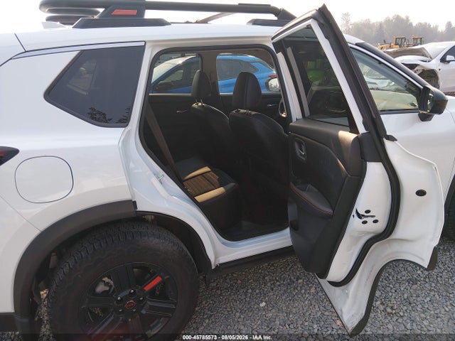 Nissan Rogue Rock Creek 2025 5N1BT3BB9SC762823 Image 8