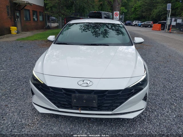 5NPLL4AG0MH049618 Hyundai ELANTRA SE