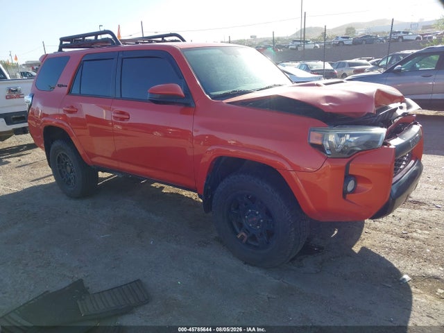 Auction sale of the 2015 Toyota 4runner Trd Pro, vin: JTEBU5JR5F5236321, lot number: 45785644