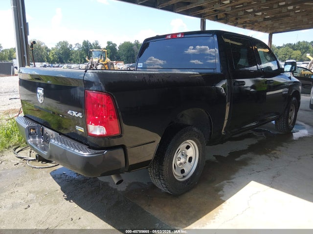 45785665 :رقم المزاد ، 1C6RR7KG3JS306817 vin ، 2018 Ram 1500 Tradesman  4x4 5'7 Box مزاد بيع
