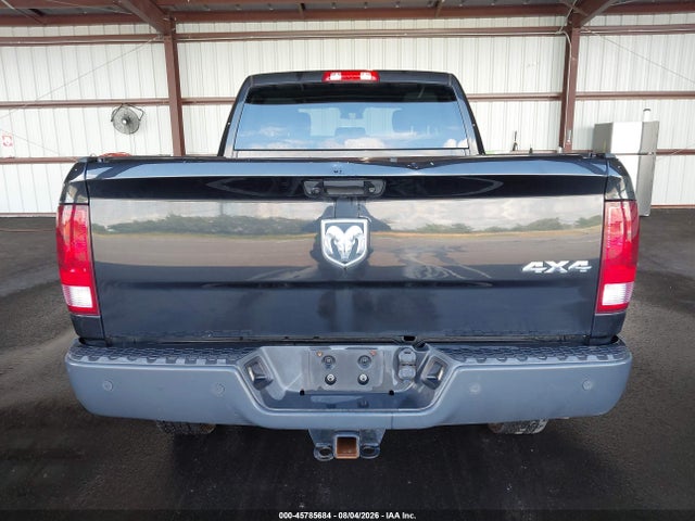 Продаж на аукціоні авто 2017 Ram 3500 Tradesman  4x4 6'4 Box, vin: 3C63R3CL6HG717401, номер лоту: 45785684