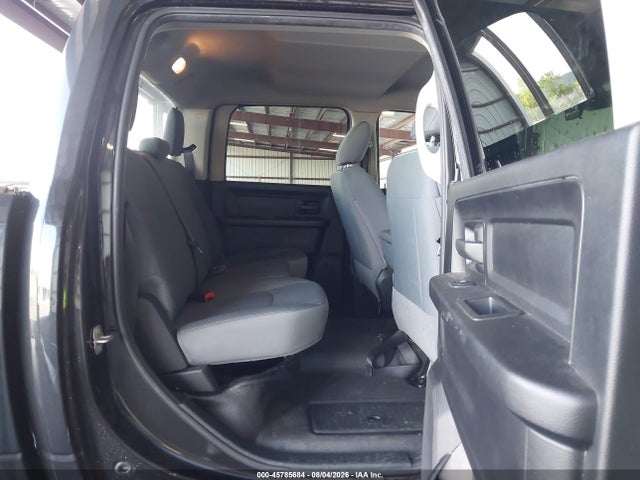 Продаж на аукціоні авто 2017 Ram 3500 Tradesman  4x4 6'4 Box, vin: 3C63R3CL6HG717401, номер лоту: 45785684