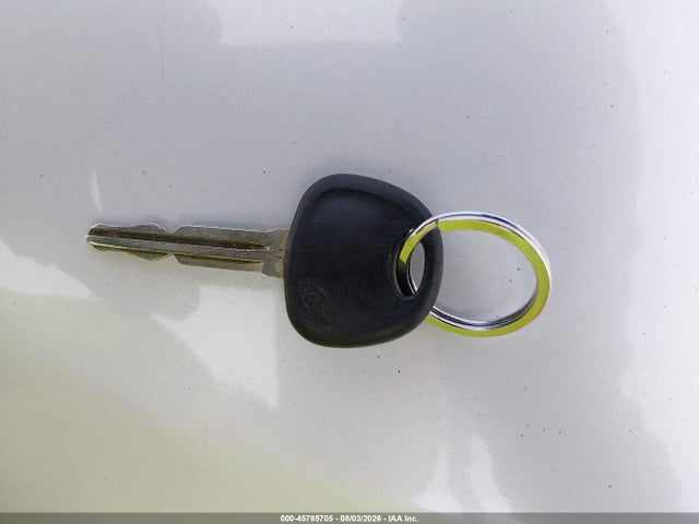 45785705 :رقم المزاد ، KNAFG529X97262463 vin ، 2009 Kia Rondo Lx مزاد بيع