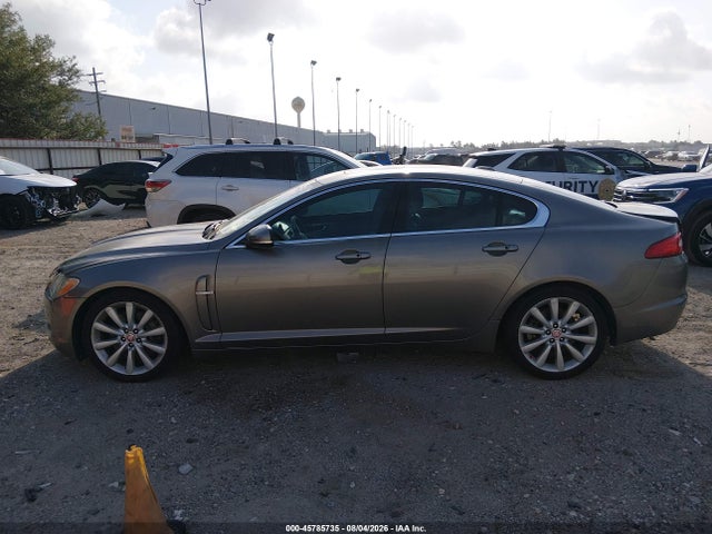 45785735 :رقم المزاد ، SAJWA0GB4BLR95433 vin ، 2011 Jaguar Xf Premium مزاد بيع