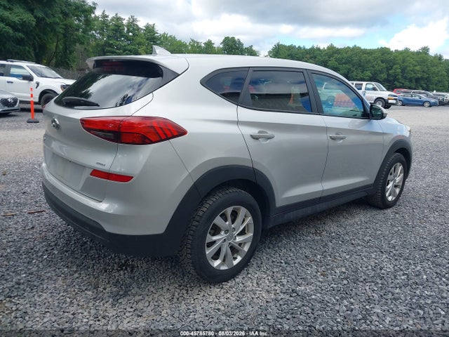 KM8J2CA44KU996119 Hyundai TUCSON SE
