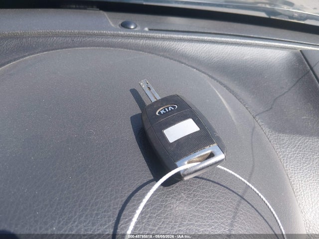 KIA Sorento Lx V6 2015 5XYKTDA79FG649625 Image 11