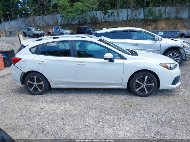 45785835 :رقم المزاد ، 4S3GTAD66N3706888 vin ، 2022 Subaru Impreza Premium 5-door مزاد بيع