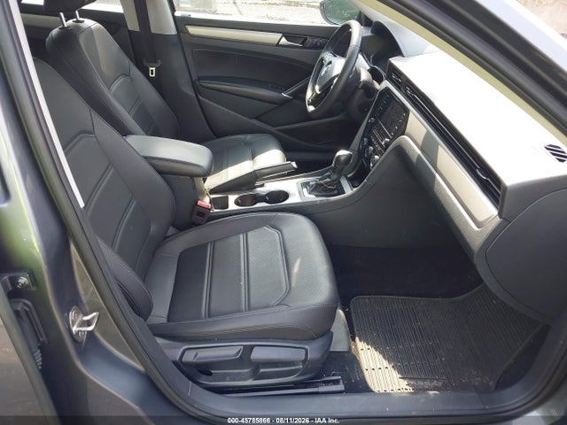2021 Volkswagen Passat 2.0t Se მანქანა იყიდება აუქციონზე, vin: 1VWSA7A38MC016858, აუქციონის ნომერი: 45785866