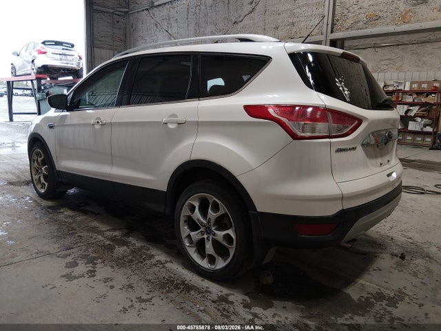 1FMCU9JXXFUB63883 Ford Escape Titanium