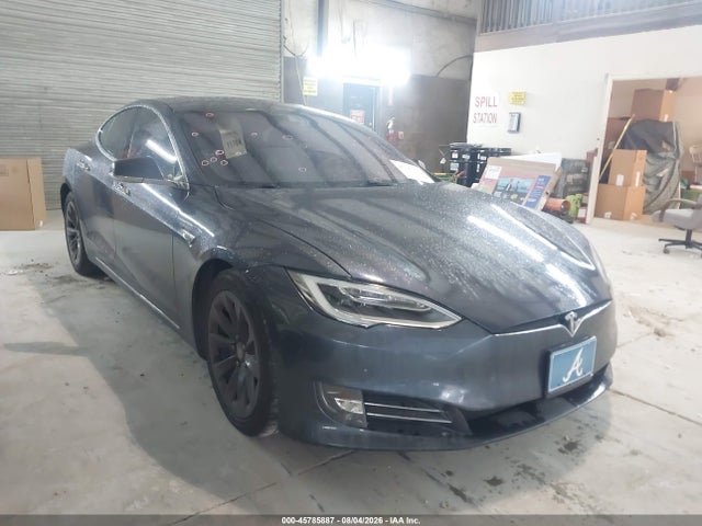 2016 Tesla Model S 60d/70d/75d/85d/90d მანქანა იყიდება აუქციონზე, vin: 5YJSA1E20GF136808, აუქციონის ნომერი: 45785887