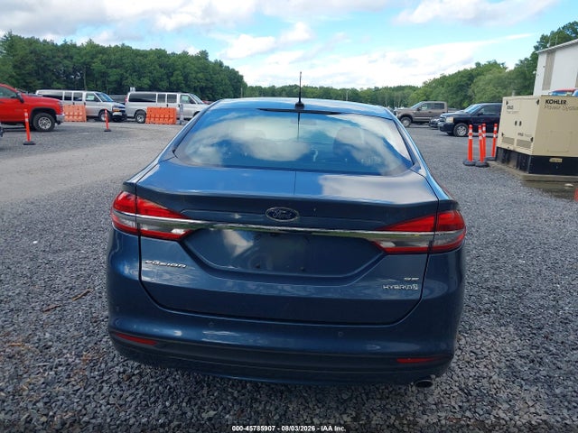 3FA6P0LU1JR261603 Ford Fusion Hybrid Se