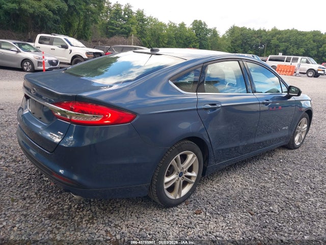 3FA6P0LU1JR261603 Ford Fusion Hybrid Se