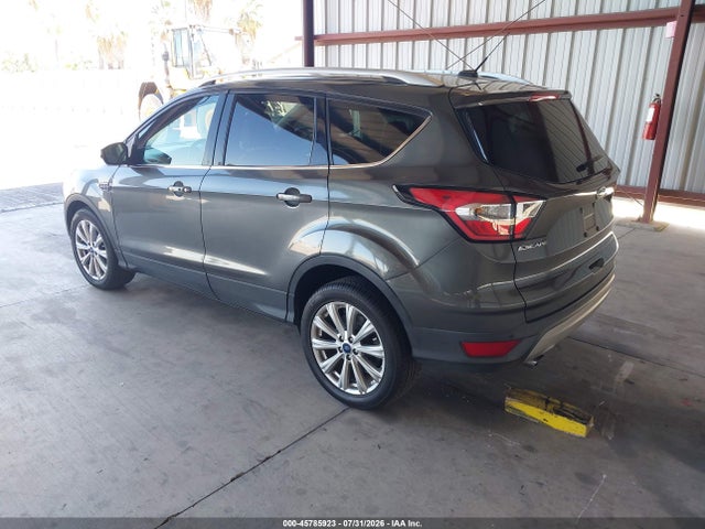 Ford Escape Titanium 2017 1FMCU0JD7HUC80647 Image 3
