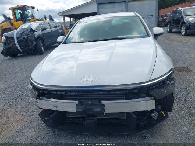 Продажа на аукционе авто 2025 Hyundai Sonata Se, vin: KMHL24JA1SA500845, номер лота: 45785927