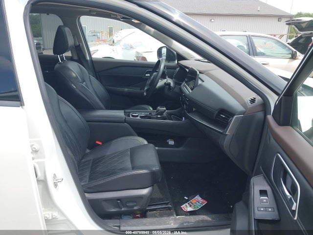 Продажа на аукционе авто 2021 Nissan Rogue Platinum Intelligent Awd, vin: JN8AT3DD1MW310644, номер лота: 45785945