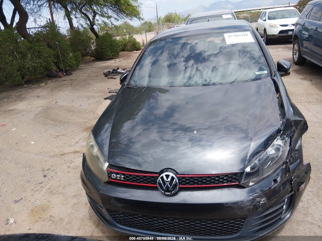 2011 Volkswagen Gti 4-door მანქანა იყიდება აუქციონზე, vin: WVWGD7AJ1BW113636, აუქციონის ნომერი: 45785948