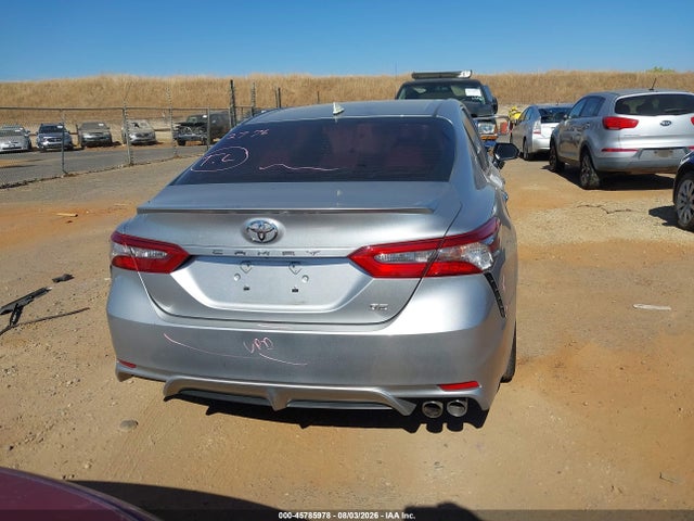 4T1B11HK9JU612902 Toyota CAMRY SE