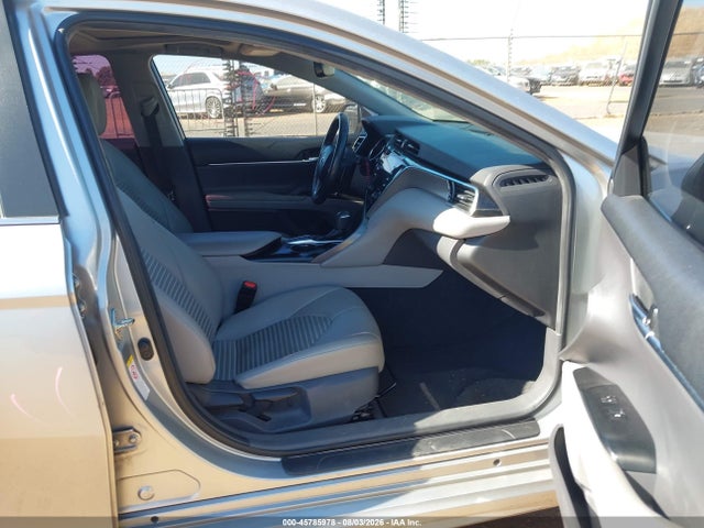 4T1B11HK9JU612902 Toyota CAMRY SE