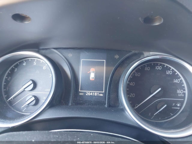 4T1B11HK9JU612902 Toyota CAMRY SE