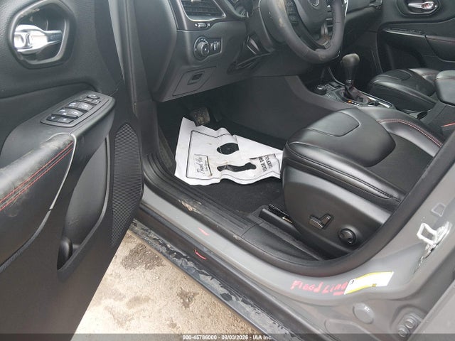 Продажа на аукционе авто 2022 Jeep Cherokee Trailhawk 4x4, vin: 1C4PJMBX0ND542325, номер лота: 45786000