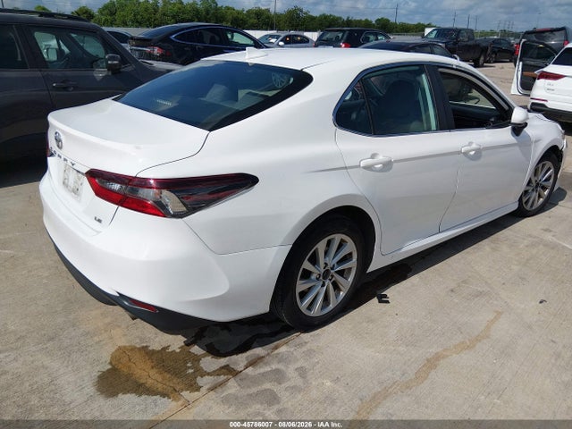Toyota CAMRY LE 2022 4T1C11AKXNU044891 Image 4