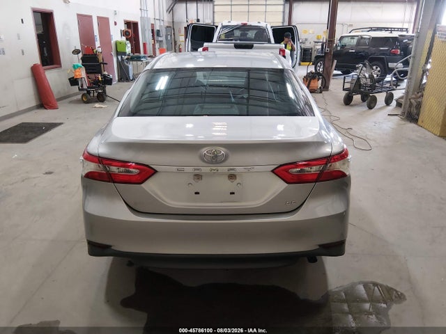 4T1B11HK9JU520589 Toyota CAMRY LE
