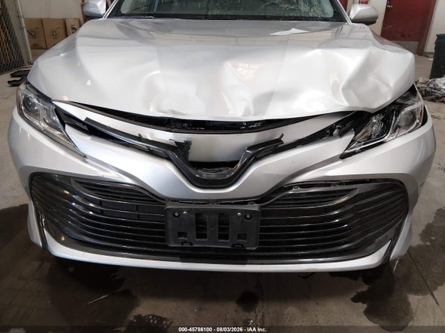 4T1B11HK9JU520589 Toyota CAMRY LE