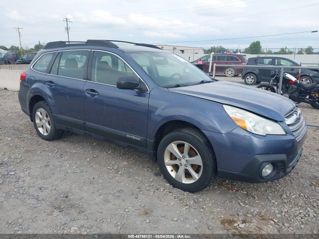 45786131 :رقم المزاد ، 4S4BRCAC9E3285551 vin ، 2014 Subaru Outback 2.5i مزاد بيع