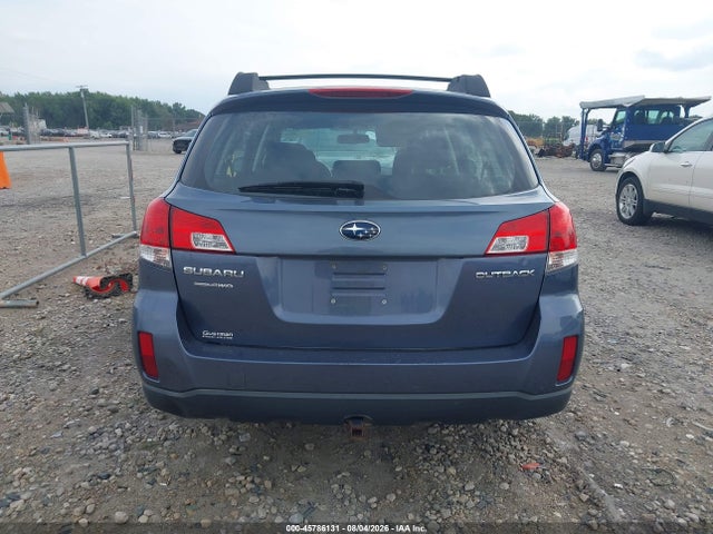 45786131 :رقم المزاد ، 4S4BRCAC9E3285551 vin ، 2014 Subaru Outback 2.5i مزاد بيع