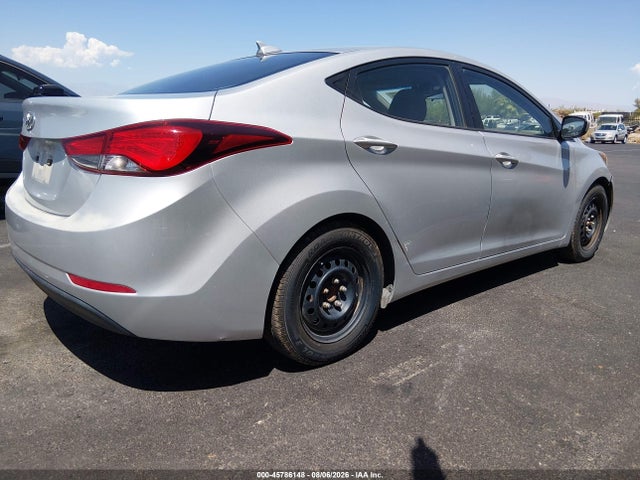 Продажа на аукционе авто 2016 Hyundai Elantra Se, vin: 5NPDH4AE8GH687639, номер лота: 45786148