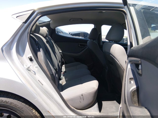 Продажа на аукционе авто 2016 Hyundai Elantra Se, vin: 5NPDH4AE8GH687639, номер лота: 45786148