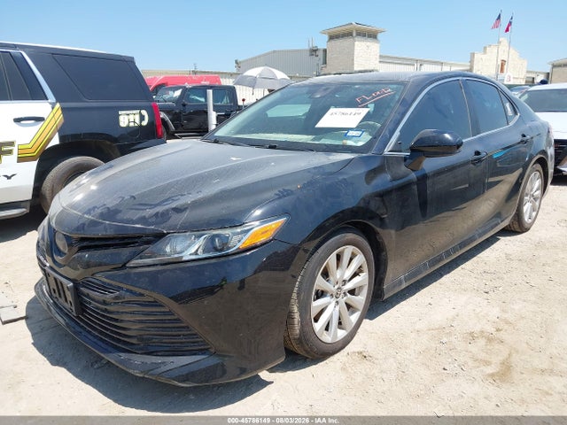 Продаж на аукціоні авто 2020 Toyota Camry Le, vin: 4T1C11AK4LU366259, номер лоту: 45786149